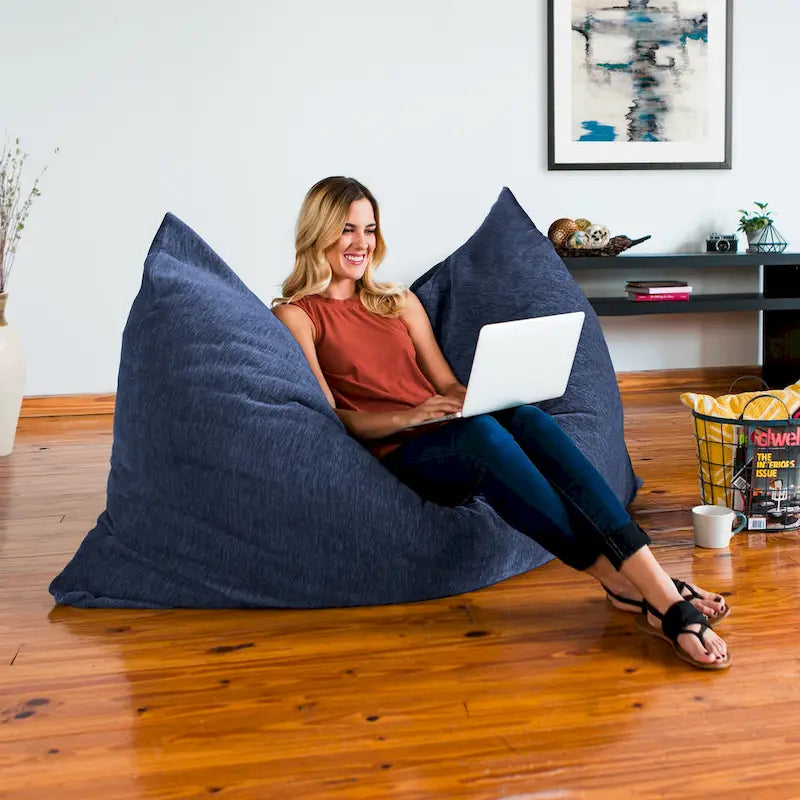 Pouf chenille géant