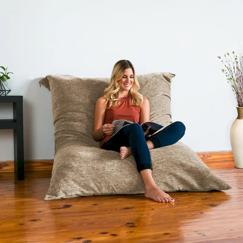 Pouf chenille géant