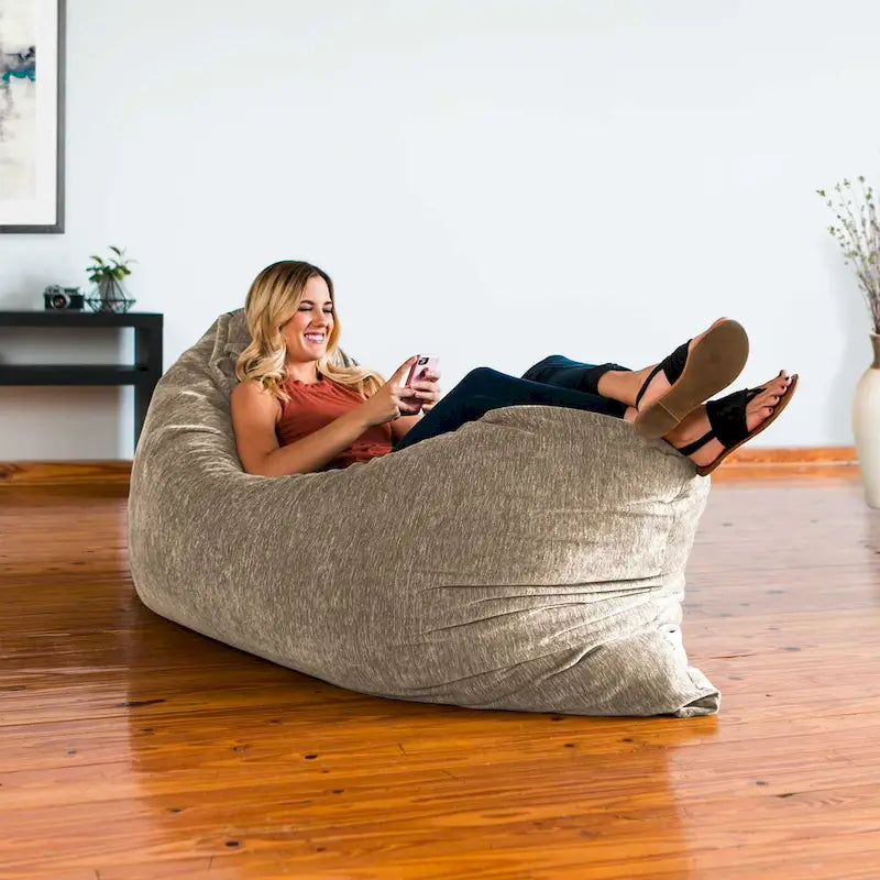 Pouf chenille géant
