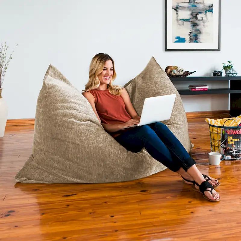 Pouf chenille géant