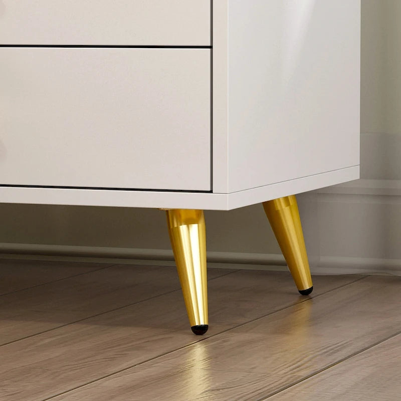 Table de chevet blanche avec pieds en métal doré