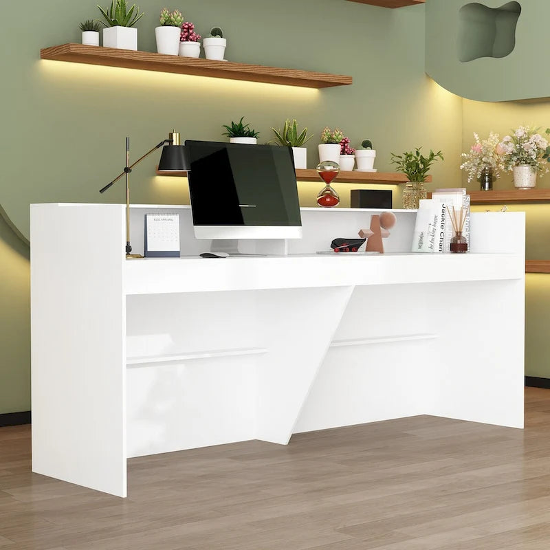 Comptoir d'accueil avec guichet